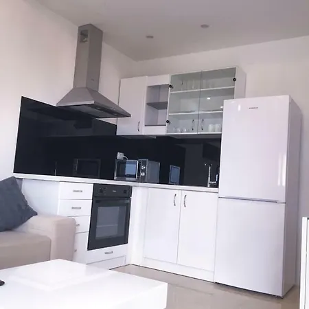 Apartman On The Beach Podstrana